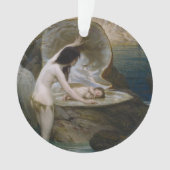 Un bébé aquatique retrouvé dans un coquillage par  (devant)