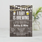 Un bébé brasse - Invitation Baby shower (Debout devant)