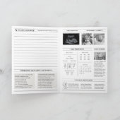 Un bébé dans le journal attend une Faire-part de g (Intérieur)