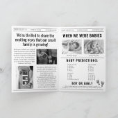 Un bébé dans le journal attend une Faire-part de g (Intérieur)