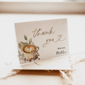 Un bébé est en train de brasser Plié Merci Cartes,