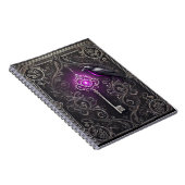 Un bon design de cahier de style gothique avec un (Côté Droit)