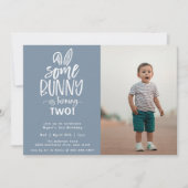 Un Bunny Anniversaire Fête Photo Invitation (Devant)