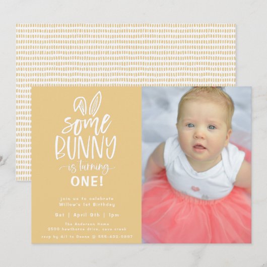 Un Bunny Anniversaire Fête Photo Invitation (Devant / Derrière)