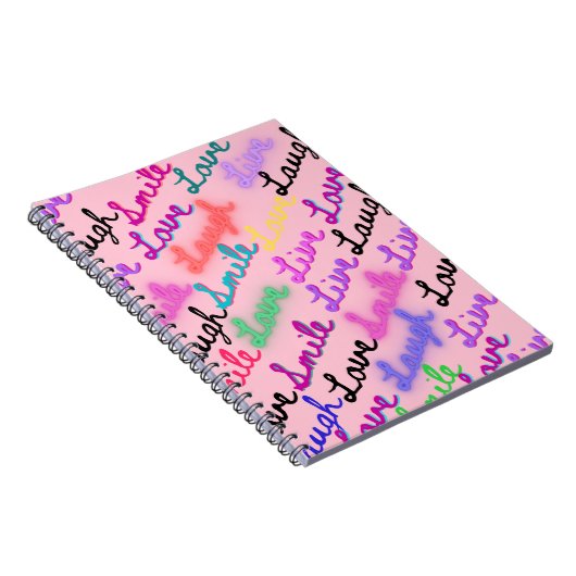 Un carnet au design dynamique. (Côté Droit)