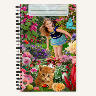 Un carnet en spirale pour un écolier, des fillette