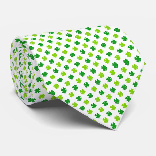 Un champ de Cravate Shamrock vert (Roulé)