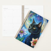 Un chat noir aux yeux jaunes frappants (Devant avec enveloppe)