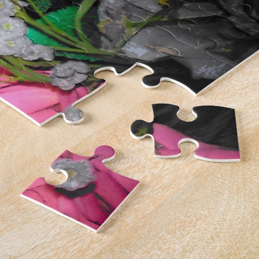 Un Chat Noir Prend Un Puzzle Fleur (Côté)