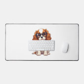 Un chien mignon, le roi Charles Spaniel (Clavier et souris)