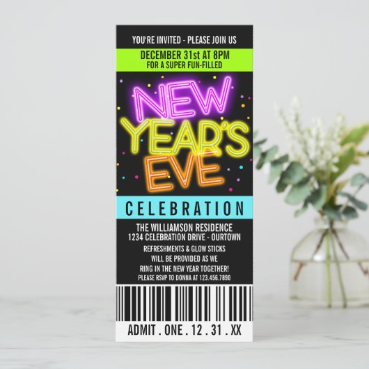 Un clin d'oeil aux invitations du Nouvel An noir (Debout devant)