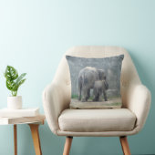 Un coussin d'éléphant d'amour de mères (Chaise)