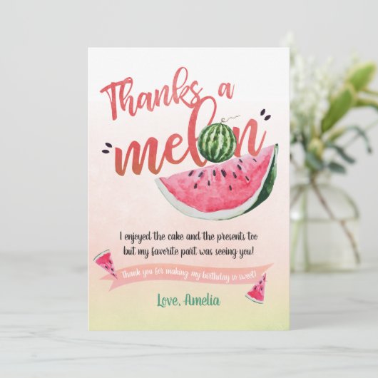Un dans Merci d'anniversaire de pastèque de melon (Debout devant)