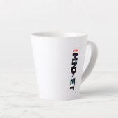 Un état d'esprit fort | Latte Mug (Angle droit)