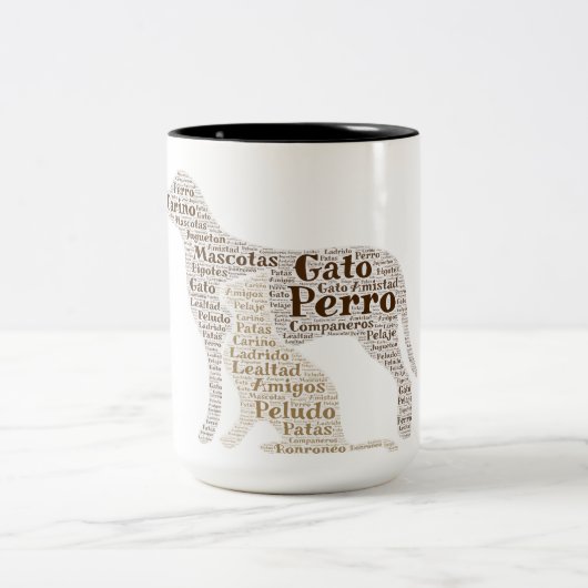 Un gato y un perro Mok (Center)