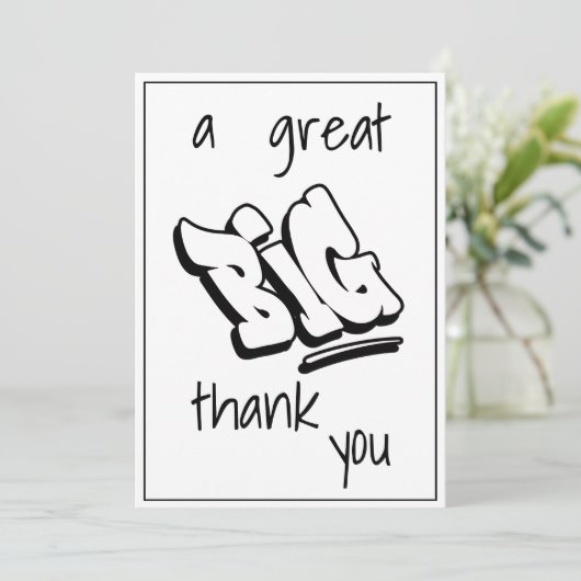 Un grand merci en typographie noire gras Texte (Debout devant)