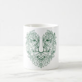 Un Homme Vert Feuilles Face À La Mug De Café (Centre)