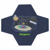 Un joli poisson heureux dans l'espace dessin animé (Plat)