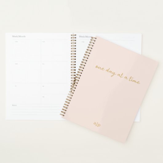 Un jour à la fois | Blush Pink et Gold Script (Devant avec enveloppe)