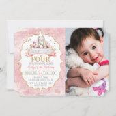 Un lapin est en train de faire quatre Invitation d (Devant)