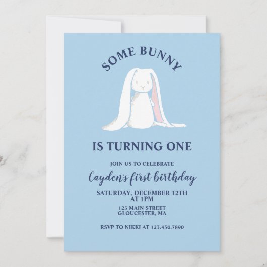 Un lapin est un bleu première invitation anniversa (Devant)