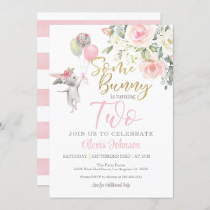 Un lapin fait deux invitations