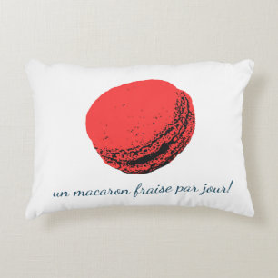 un macaron fraise par jour ! accent kussen