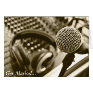 Un microphone et un casque