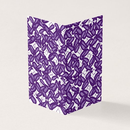 Un motif symétrique de couleur blanche et violette (Outside)