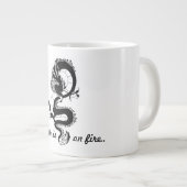 Un mug classique avec un dragon  (Devant droit)
