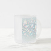 Un mug givré à impression de bulles (Devant droit)