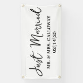 Un Petit Rétro Juste Marié Voiture Bannière (Verticale)