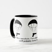 Un pistolet est comme un parachute ! Super Mug ! (Devant gauche)