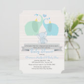 Un produit de notre invitation de baby shower de (Debout devant)