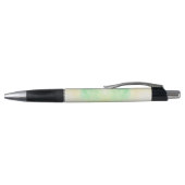 Un stylo à bille rétractable avec une pointe métal (Haut)