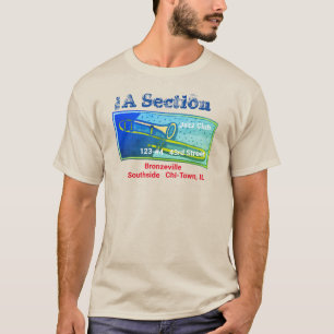 Un T-shirt foncé de base section