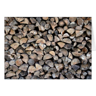 Un tas de bois de chauffage