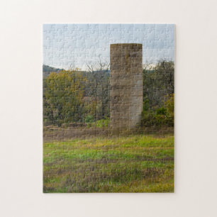 Un vieux puzzle de silo de ferme