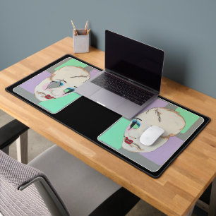 'Uncanny Valley' Schilderij op een Bureaumat