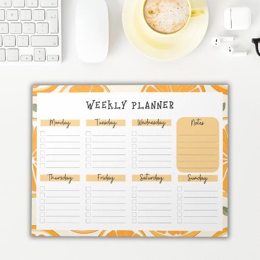 Undated Weekly Planner with Orange Slice Border Notitieblok
