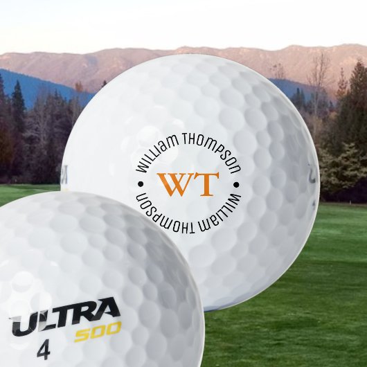 une balle de golf avec nom (monogramme circulaire)