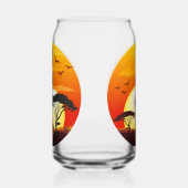 Une belle femme africaine Silhouette sur les solei (Droite)