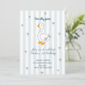 Une carte d'invitation d'anniversaire One Silly Go (Debout devant)