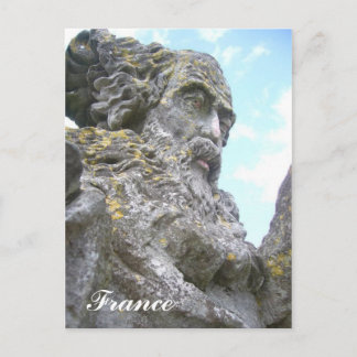 Une carte postale d'un joli statue
