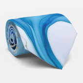 Une cravate (Roulé)