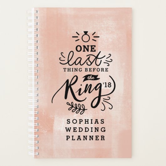 UNE DERNIÈRE CHOSE AVANT LA ANNEAU (Devant)