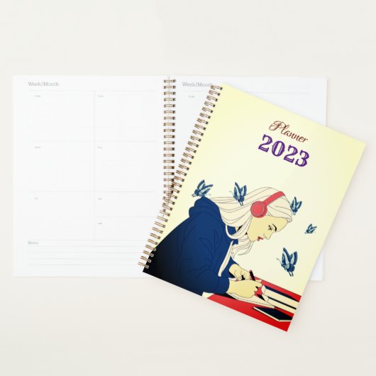Une fille absorbée dans les études Planner 2024 (Devant avec enveloppe)