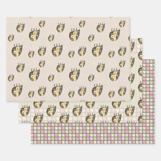 Une Fleur Dans Un Jeu De Papier Enveloppé (Lot)
