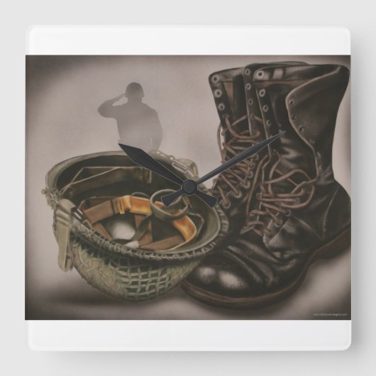 Une horloge militaire sur le thème du soldat (Recto)