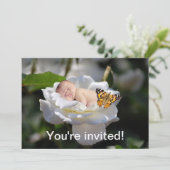 Une invitation à la rose blanche et aux bébés (Debout devant)